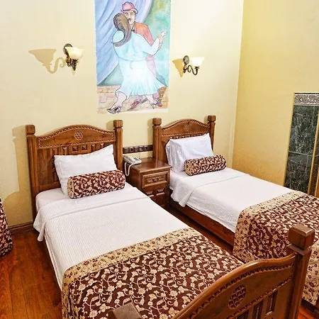 Santa Hill Hotel 3*