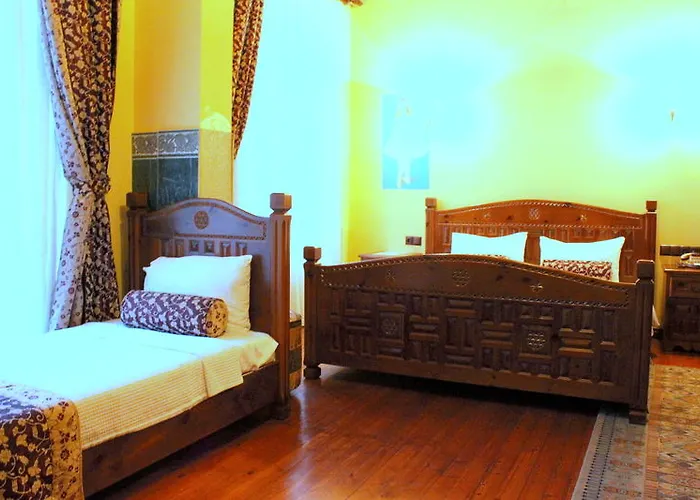 Hotel Santa Hill 3*