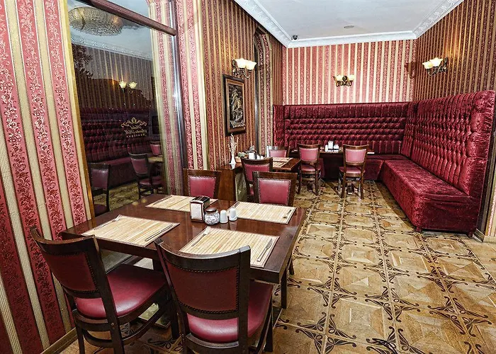 Santa Hill Hotel