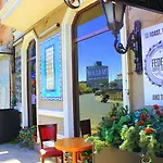 Hotel Santa Hill